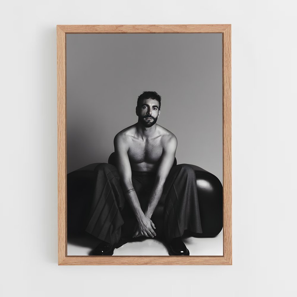 ap-marco mengoni-6 cadre Bois clair