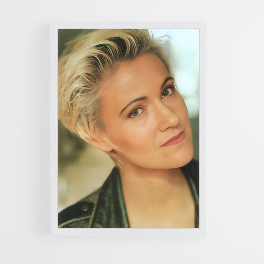 ap-marie fredriksson-2 cadre Blanc