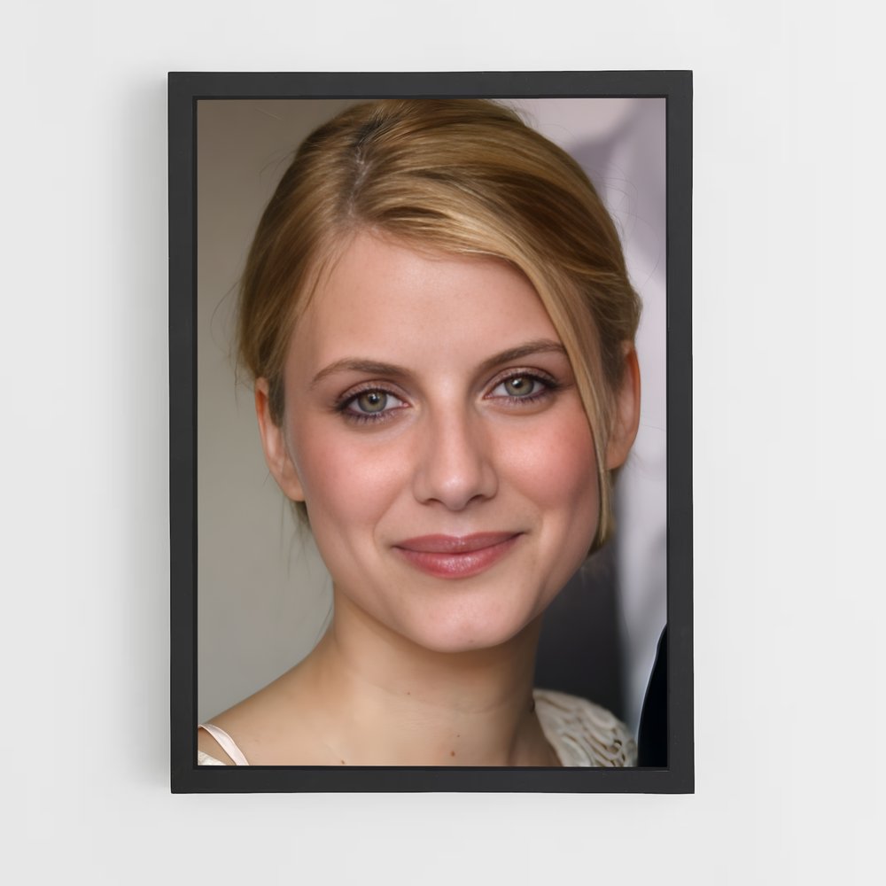 ap-melanie laurent-3 cadre Noir