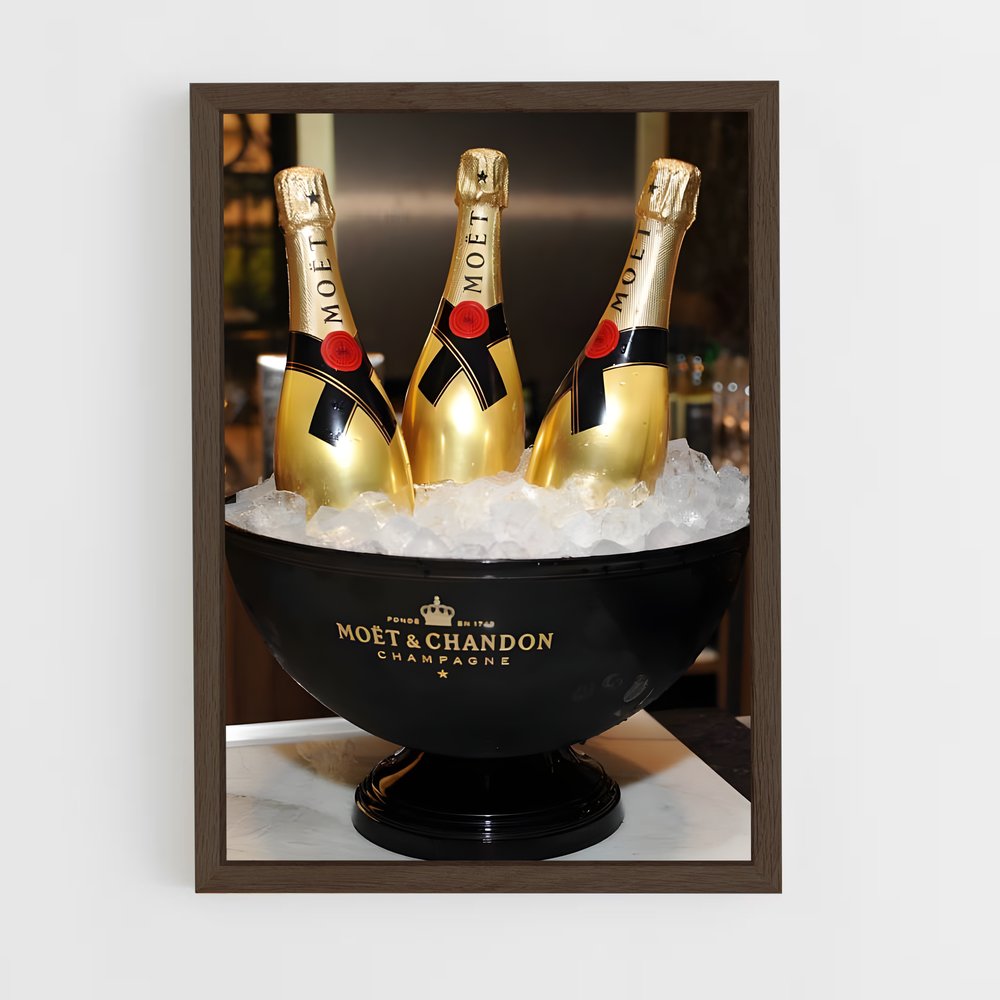 ap-moet chandon-11 cadre Bois foncé