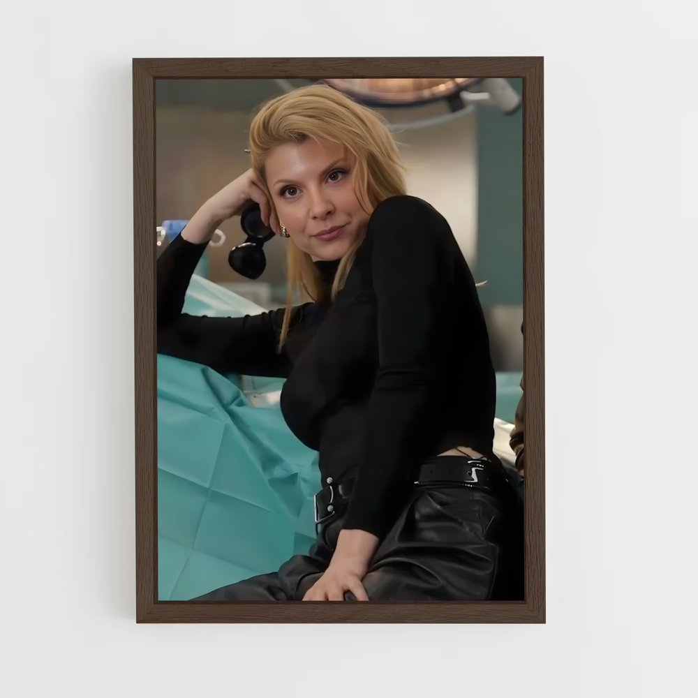 ap-najwa nimri-2 cadre Bois foncé