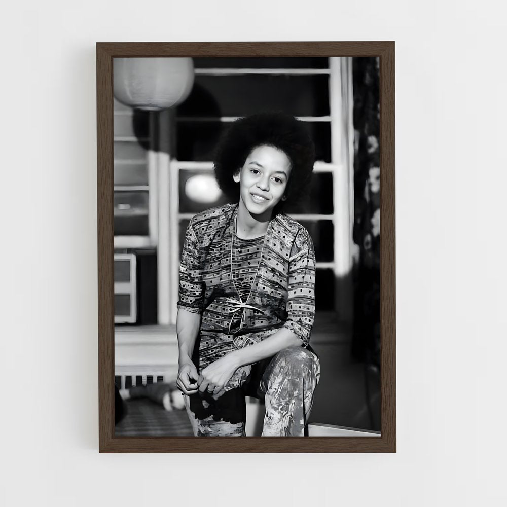 ap-nikki giovanni-1 cadre Bois foncé