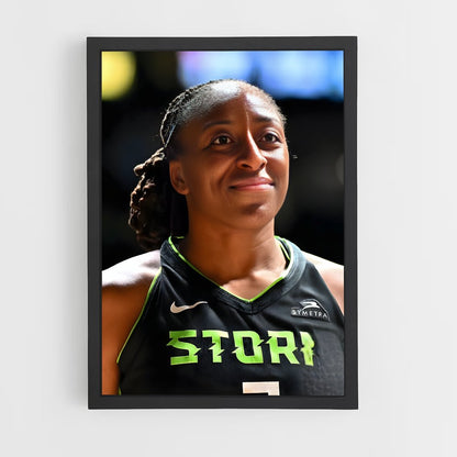 ap-nneka ogwumike-3 cadre Noir