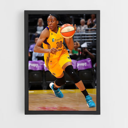 ap-nneka ogwumike-6 cadre Noir