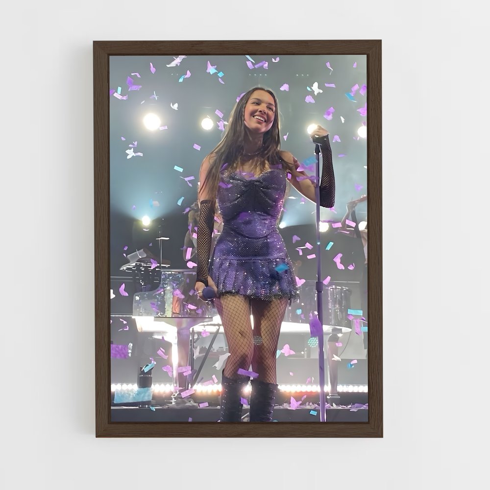 ap-olivia rodrigo-8 cadre Bois foncé