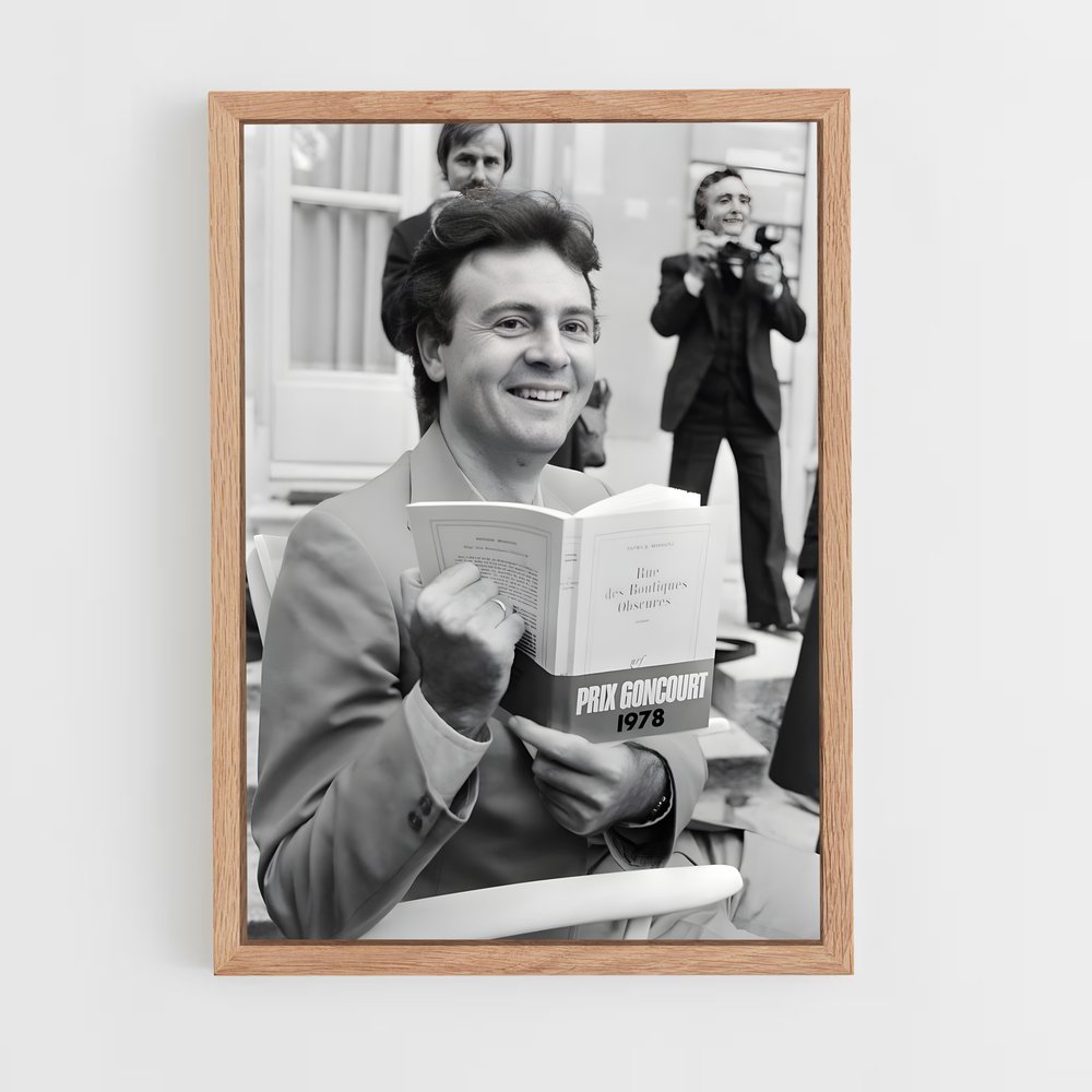 ap-patrick modiano-8 cadre Bois clair