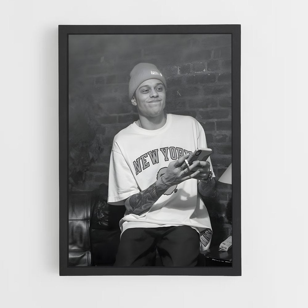 ap-pete davidson-4 cadre Noir