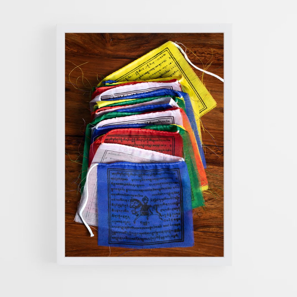 ap-prayer flags-3 cadre Blanc