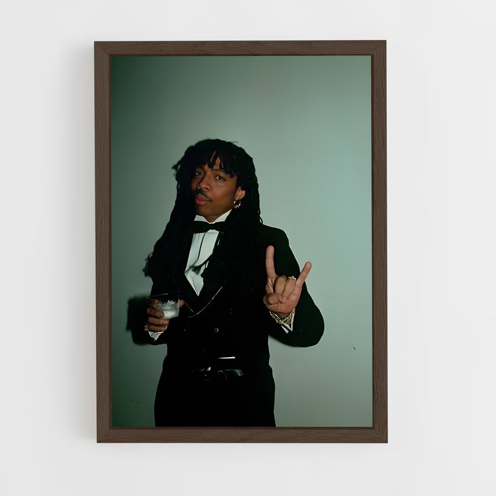 ap-rick james-3 cadre Bois foncé