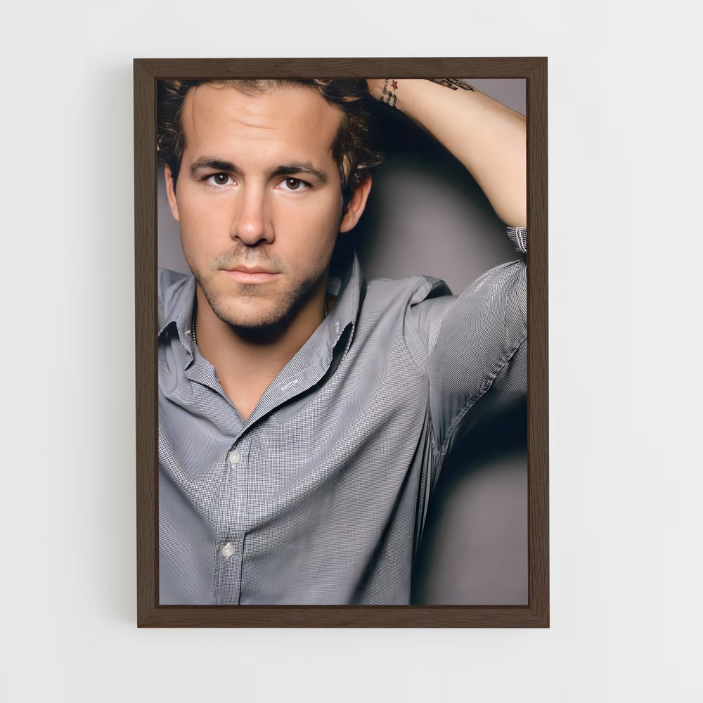 ap-ryan reynolds-5 cadre Bois foncé