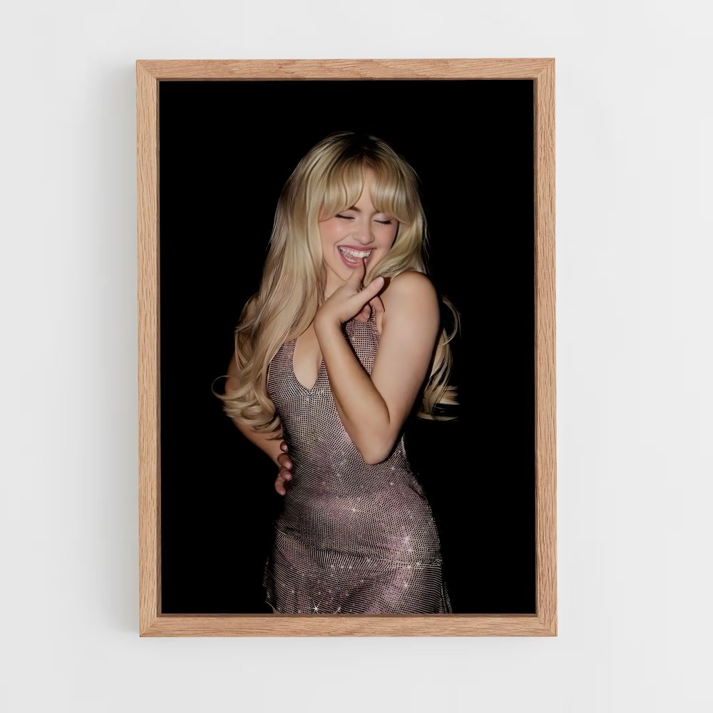 ap-sabrina carpenter-3 cadre Bois clair