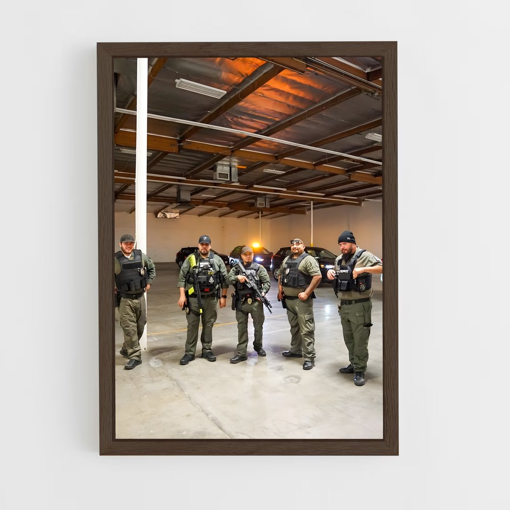 ap-security guard-4 cadre Bois foncé