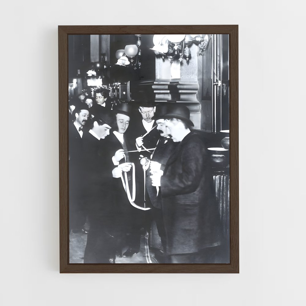 ap-stockbroker-3 cadre Bois foncé