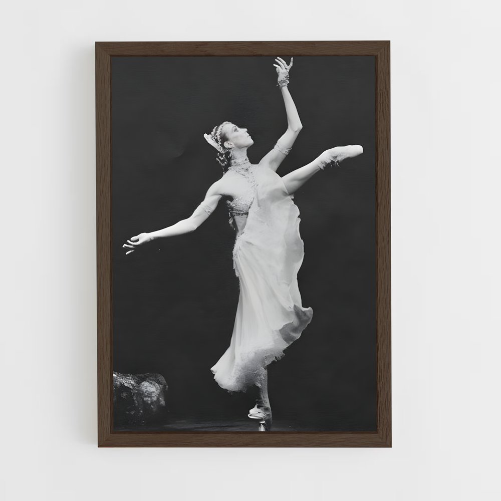 ap-sylvie guillem-1 cadre Bois foncé