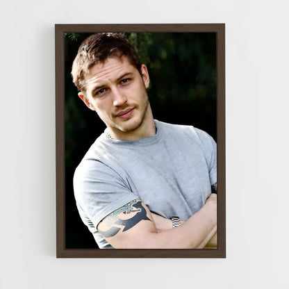 ap-tom hardy-2 cadre Bois foncé
