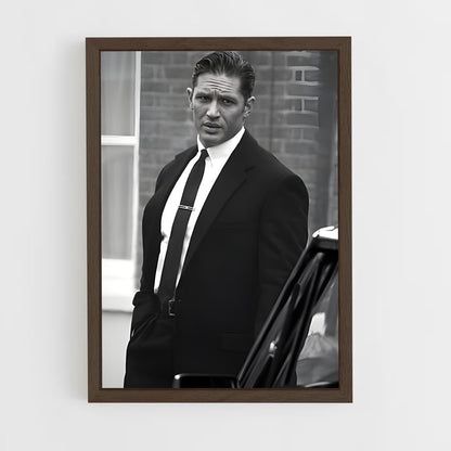 ap-tom hardy-4 cadre Bois foncé