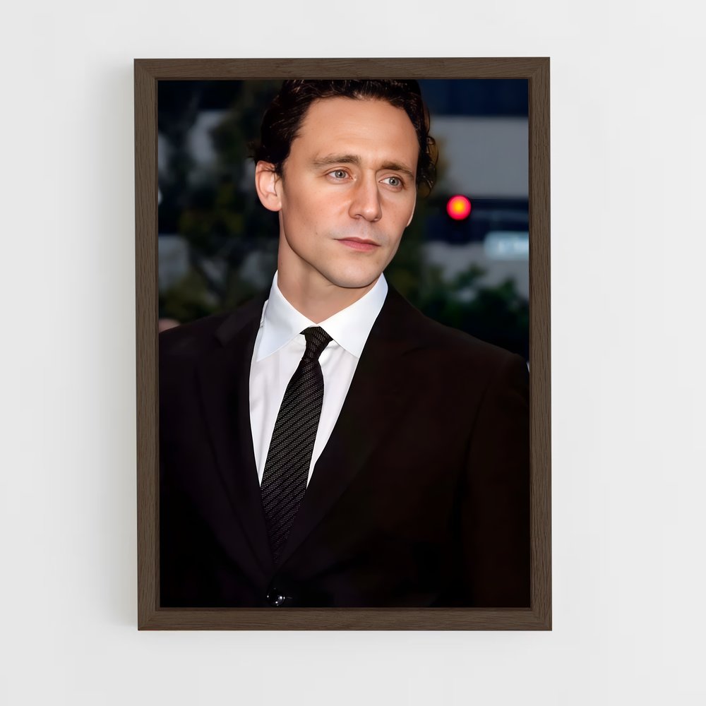 ap-tom hiddleston-7 cadre Bois foncé