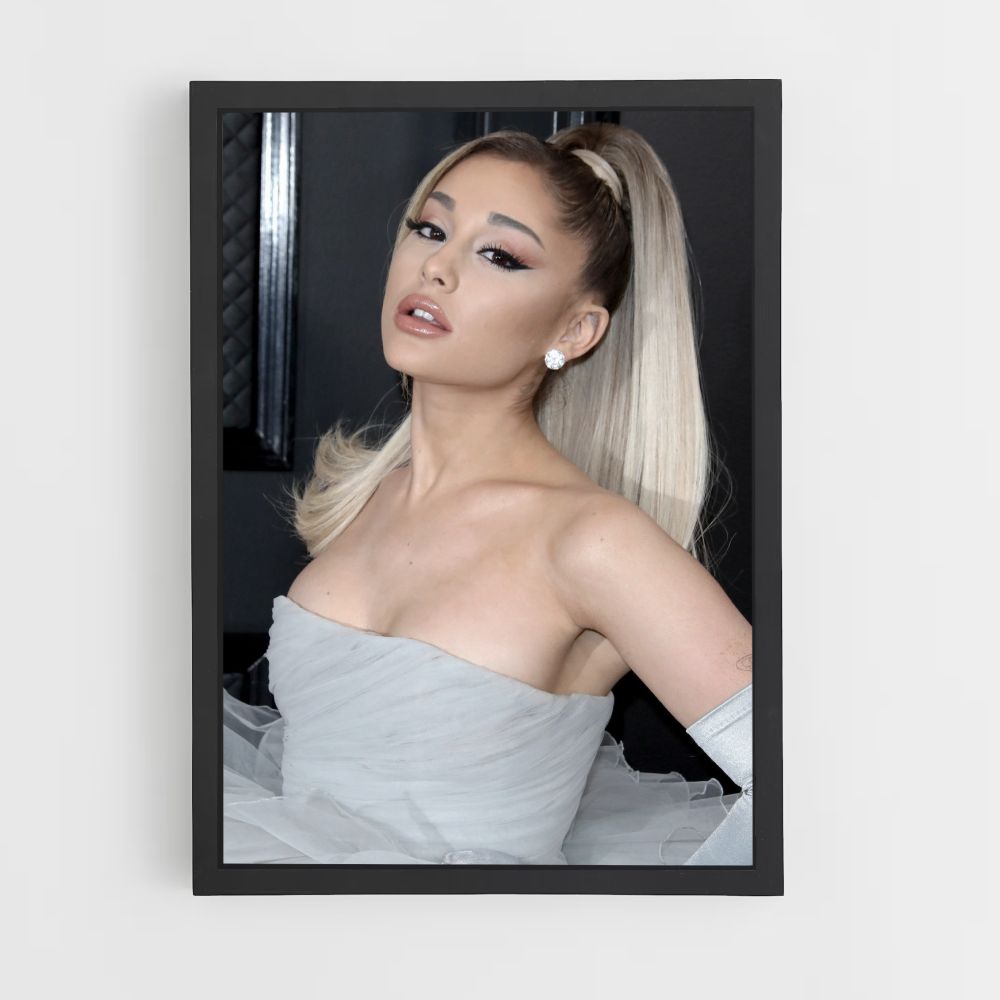 Ariana Grande de moda Póster