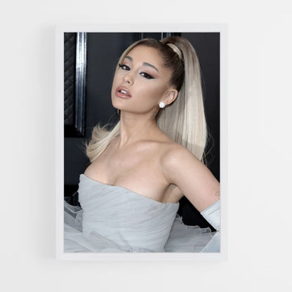 Ariana Grande de moda Póster