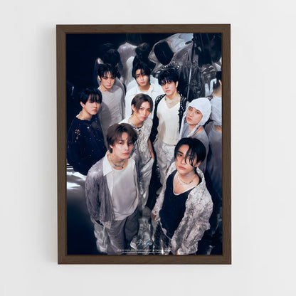 stray-kids-1 cadre Bois foncé