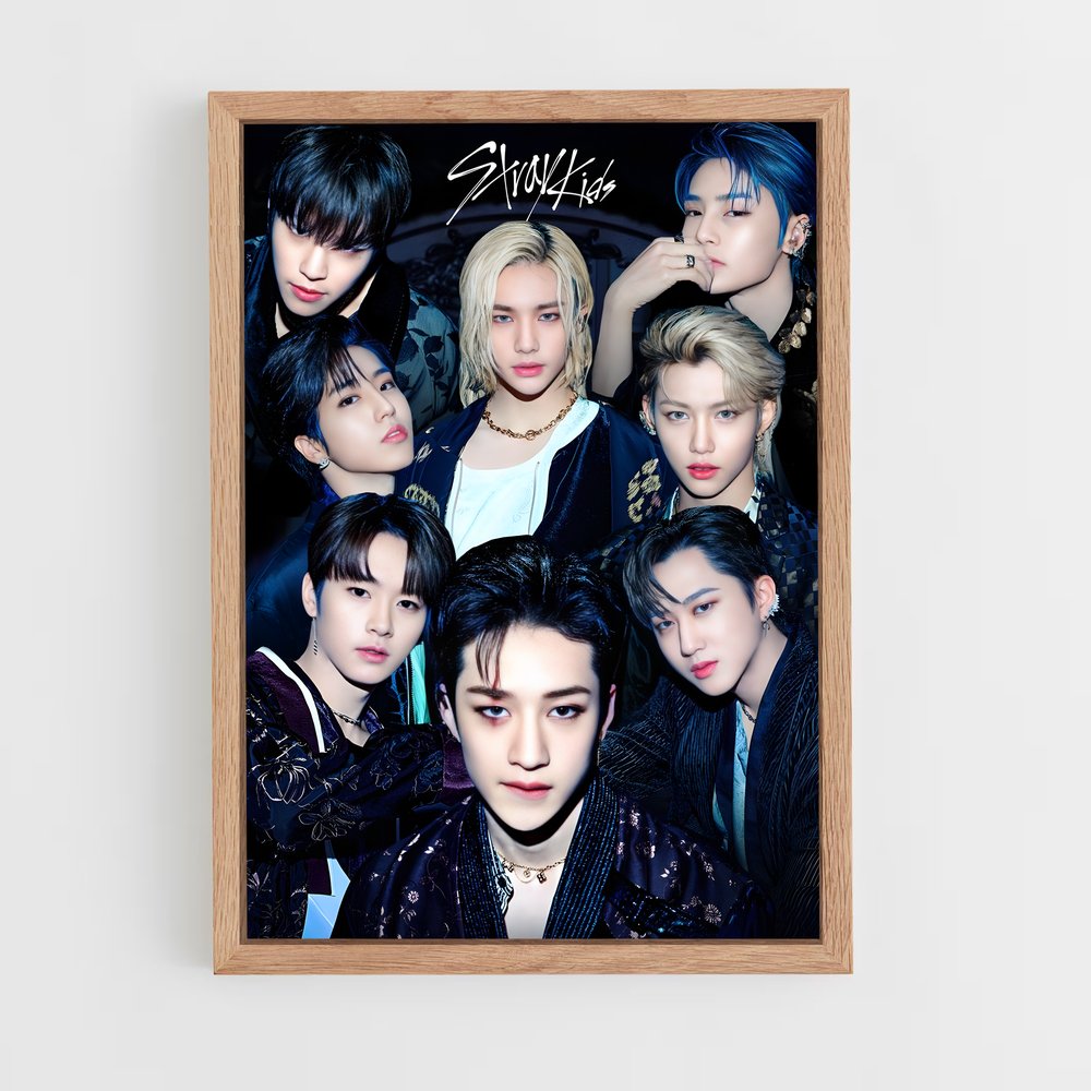 stray-kids-3 cadre Bois clair